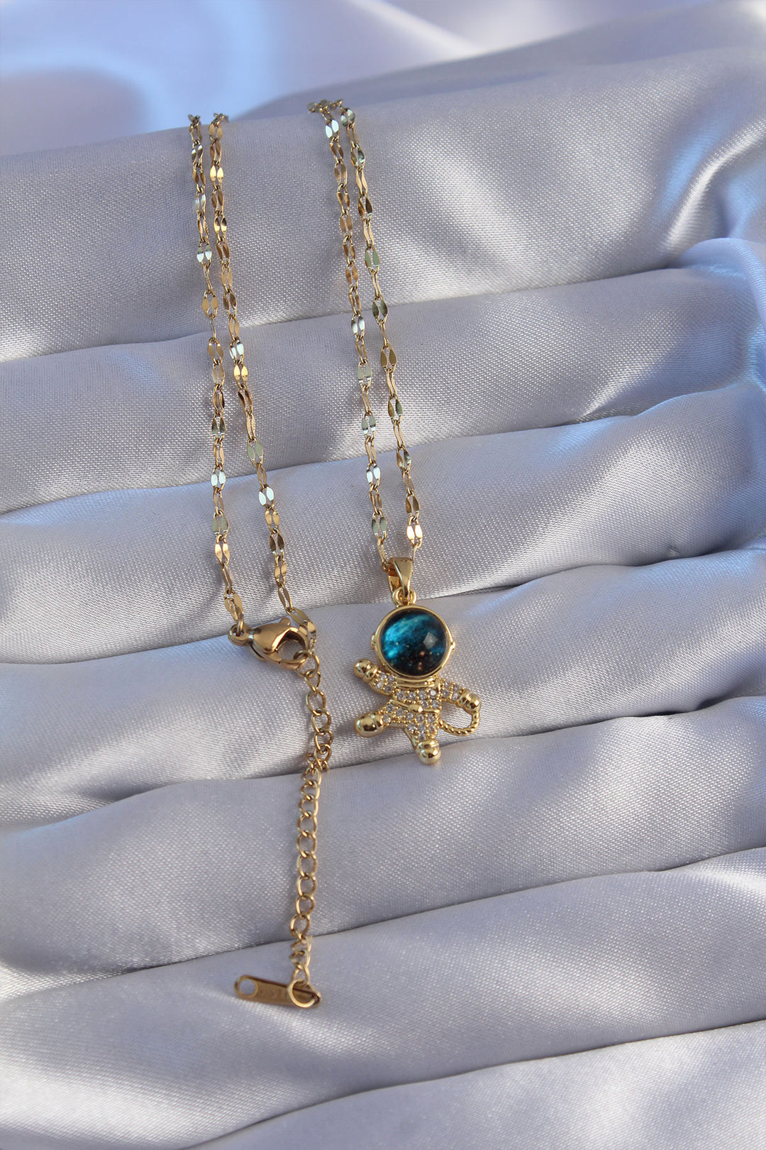EBJ 316L Steel Chain Gold Color with Zircon Stone Astronaut Figure Planet Necklace - Manhattan