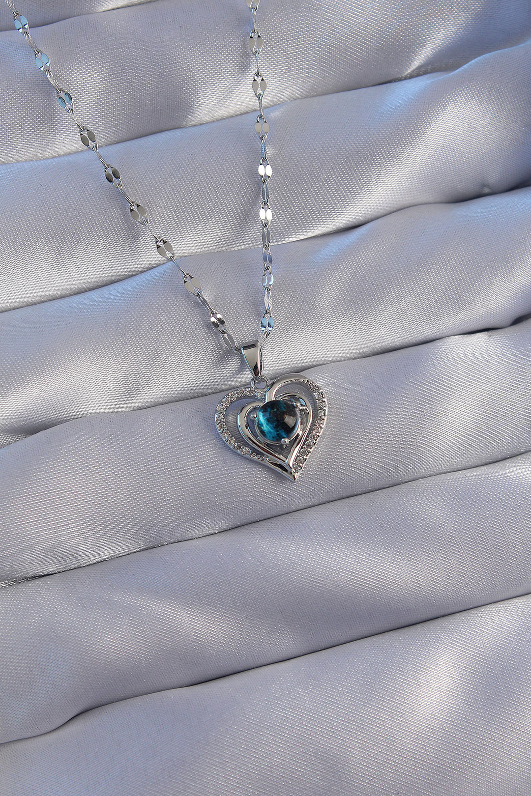 EBJ 316L Stainless Steel Chain Silver Color Zircon Stone Heart Shaped Planet Necklace - Pau
