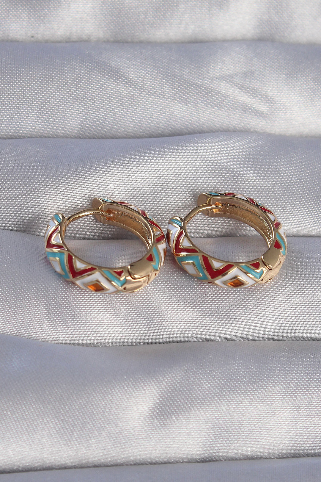 EBJ Gold Color Rice Blue Ethnic Patterned Hoop Earrings - Zweibrücken