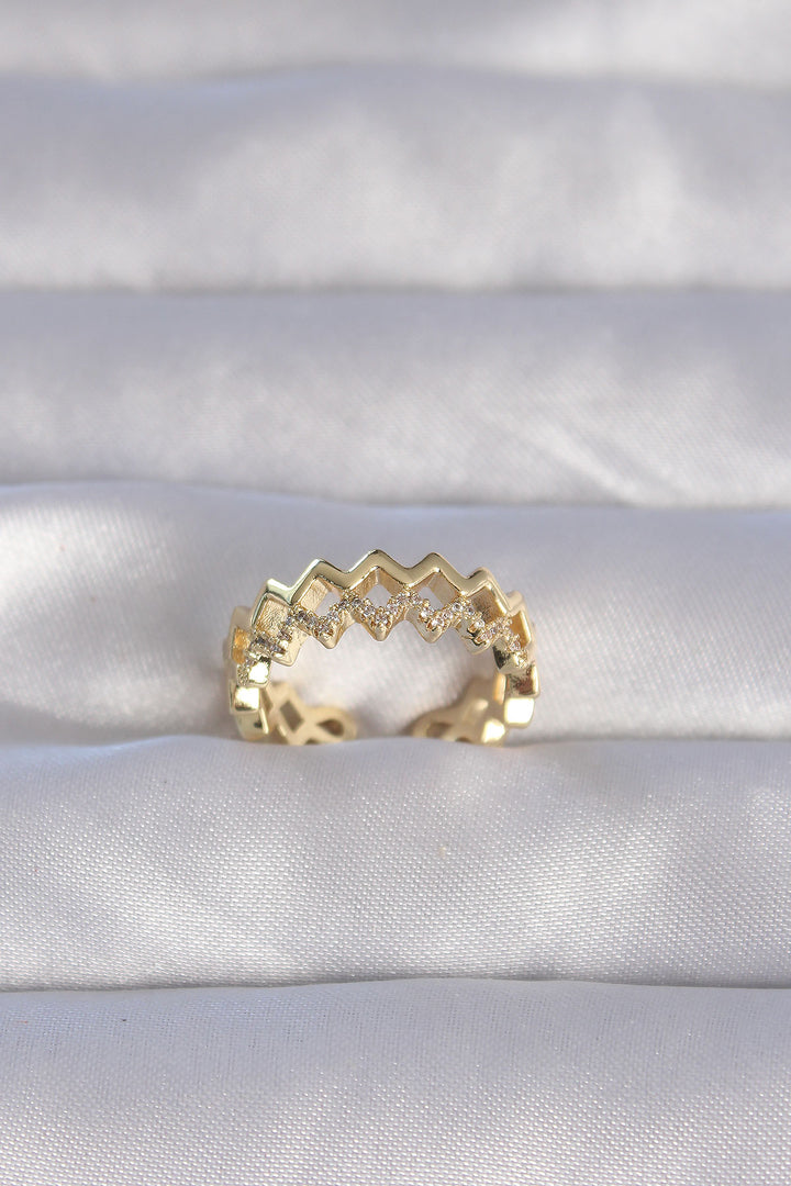 EBJ Adjustable Ring with Rice Gold Color Zircon Stone Zigzag Model - Coventry