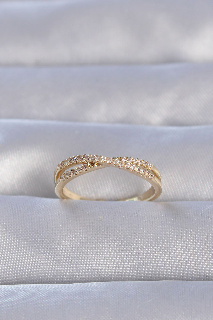 EBJ Adjustable Ring with Rice Gold Color Zircon Stone X Model - Antequera