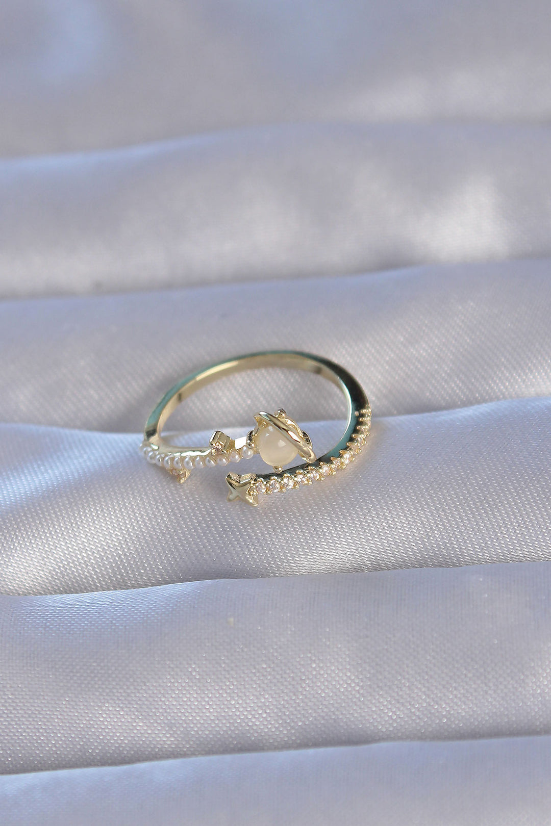 EBJ Adjustable Ring with Rice Gold Color Zircon Stone and Pearl Saturn Model - Harderwijk