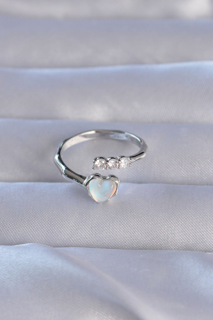 EBJ Adjustable Ring with Rice Silver Color Zircon Stone and Mother of Pearl Heart Model - Irving