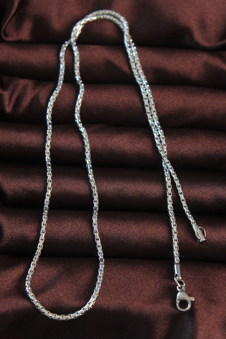 EBJ 316L Stainless Steel Silver Color Necklace with Thin Albanian Chain Design - Freising