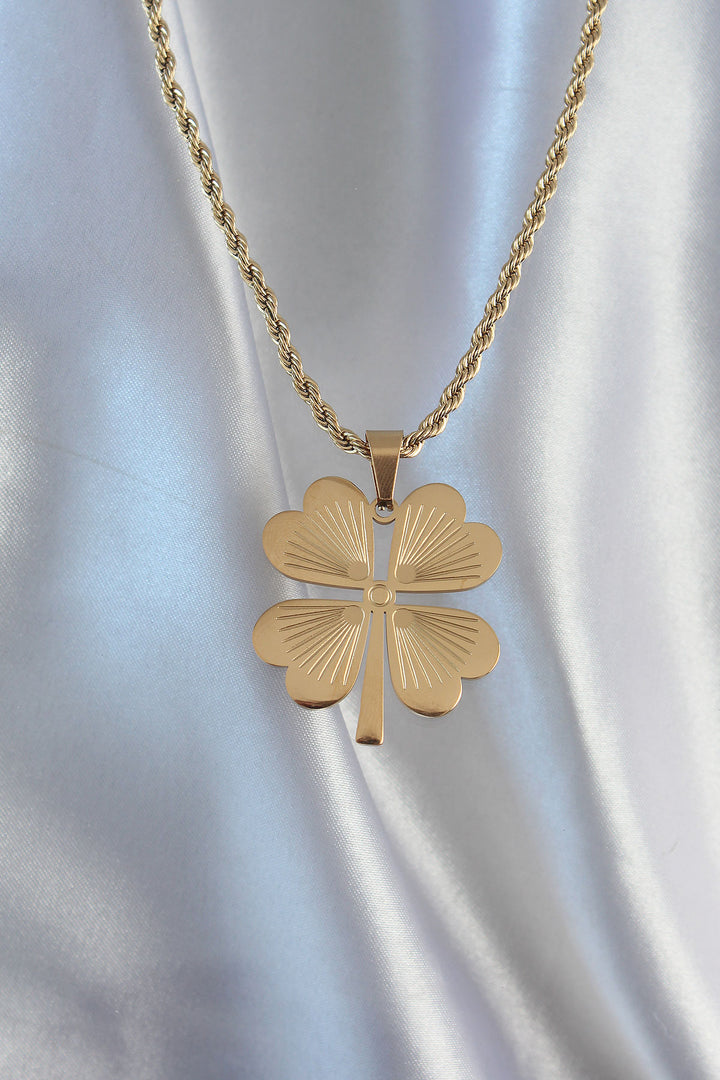 EBJ 316L Steel Chain Gold Color Clover Necklace with Twisted Chain - Marlborough
