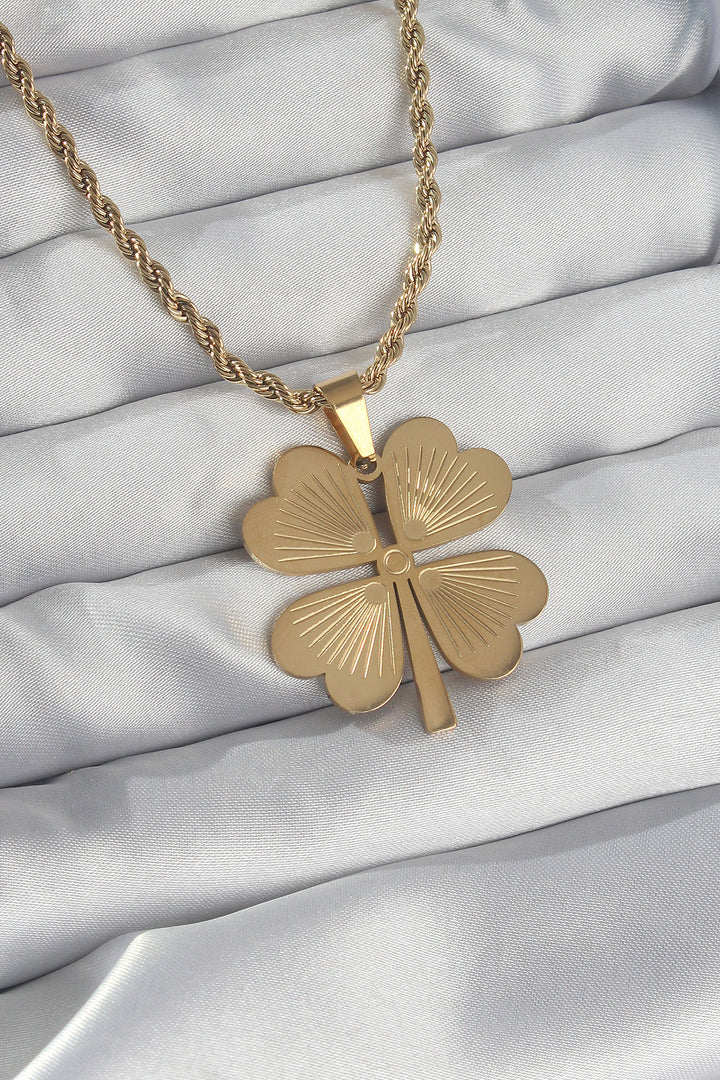 EBJ 316L Steel Chain Gold Color Clover Necklace with Twisted Chain - Marlborough