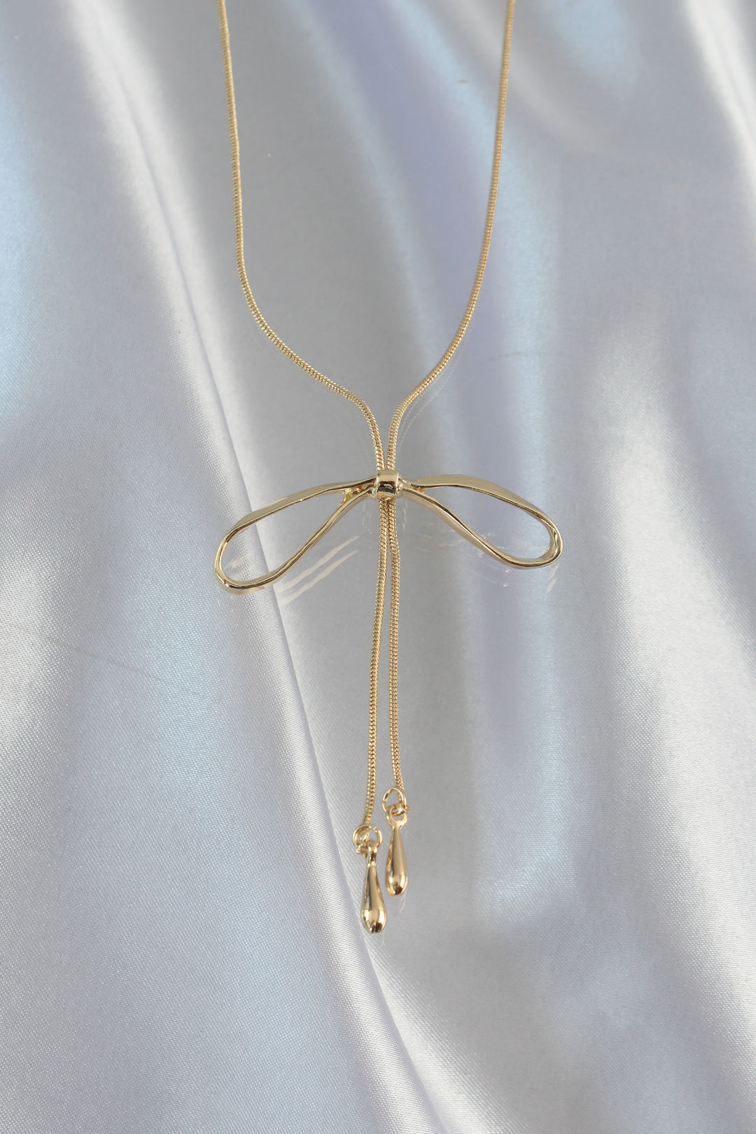 EBJ Rice Gold Color Bow Model Elevator Necklace - Galapagar