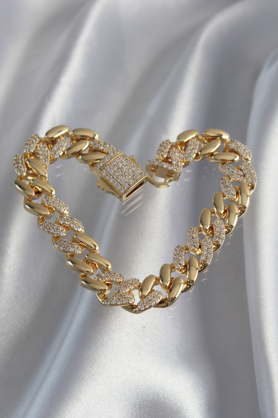 EBJ Vip Series Gourmet Gold Color Zircon Stone Bracelet - Kalamariá