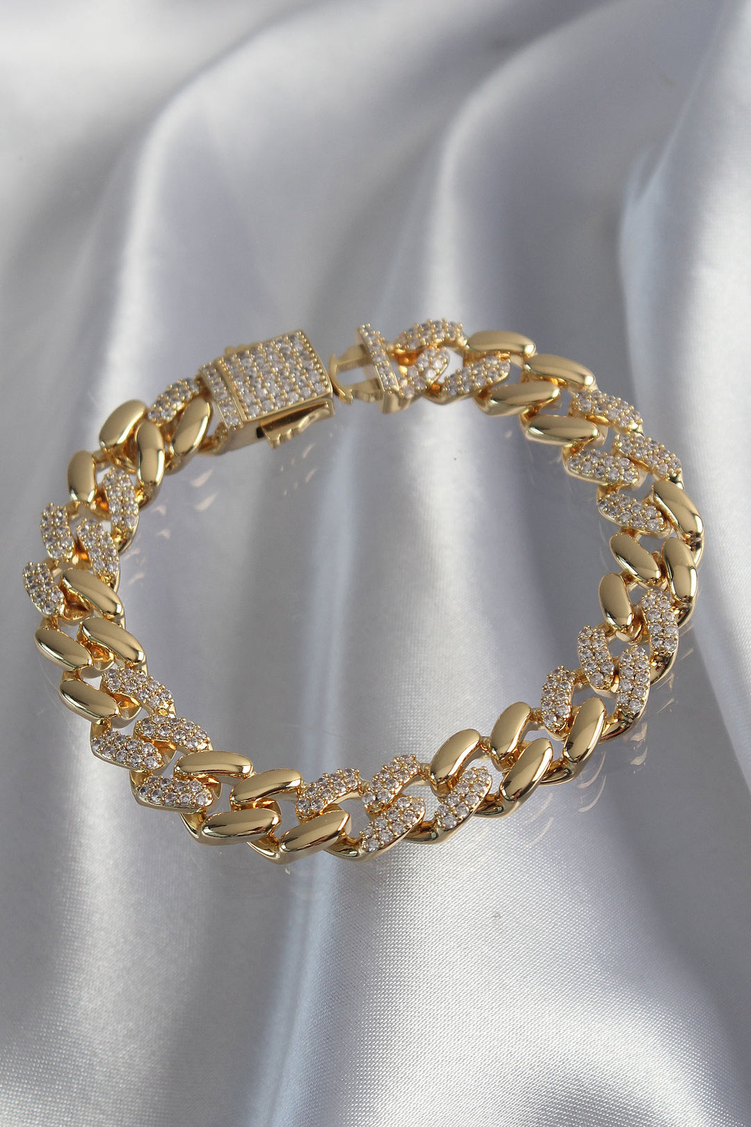 EBJ Vip Series Gourmet Gold Color Zircon Stone Bracelet - Kalamariá