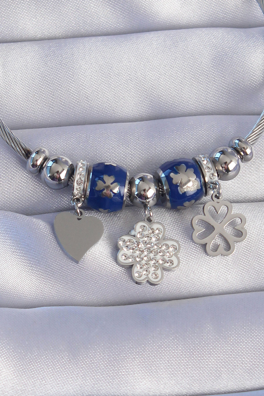 EBJ 316L Stainless Steel Silver Color Clover Design Heart Detail Enamel Charm Bracelet with Zircon Stone - Stretford