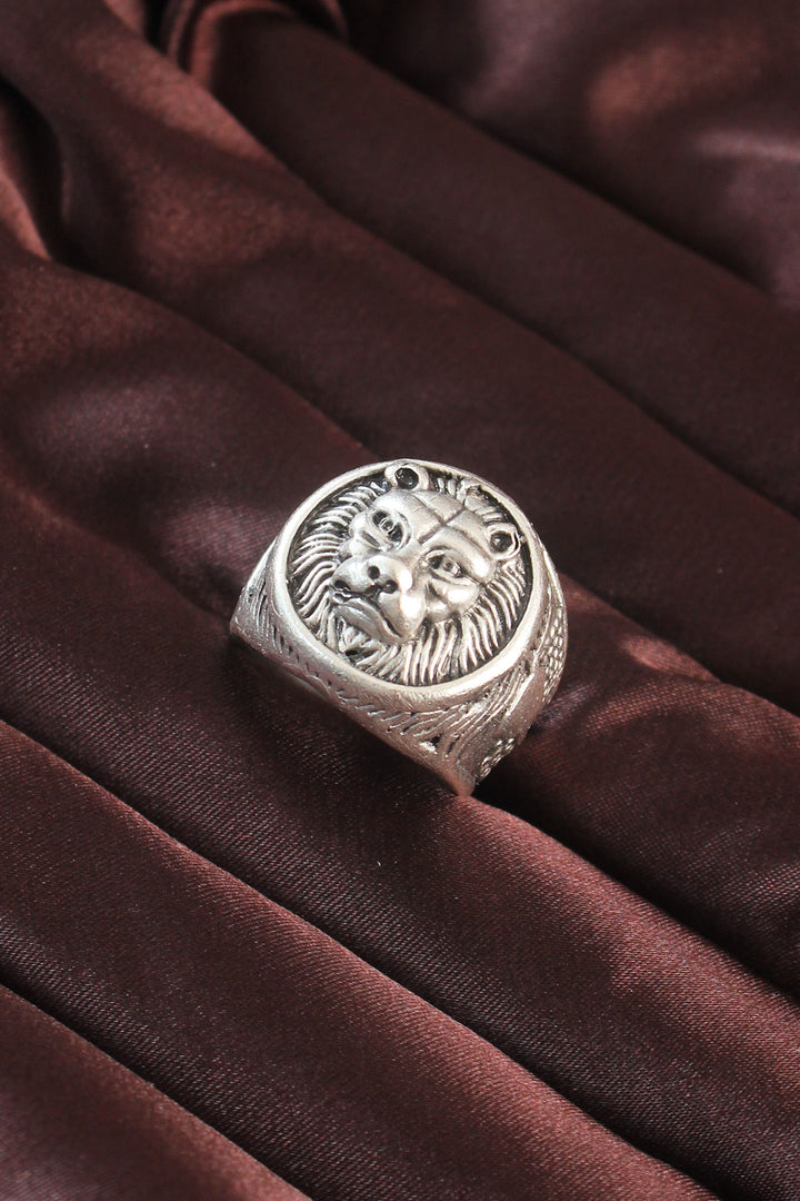 EBJ Silver Color Lion Shaped Adjustable Men's Ring - Fontana