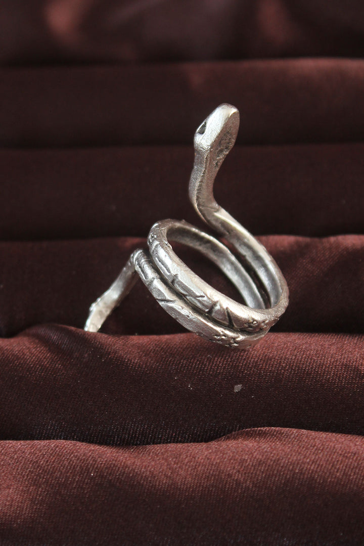 EBJ Silver Color Snake Shaped Adjustable Men's Ring - Kingswood