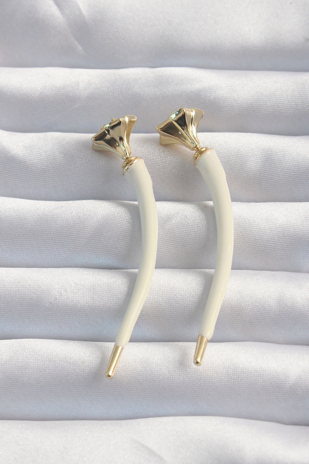 EBJ Rice Cream Color Botega Earrings - Baia Mare