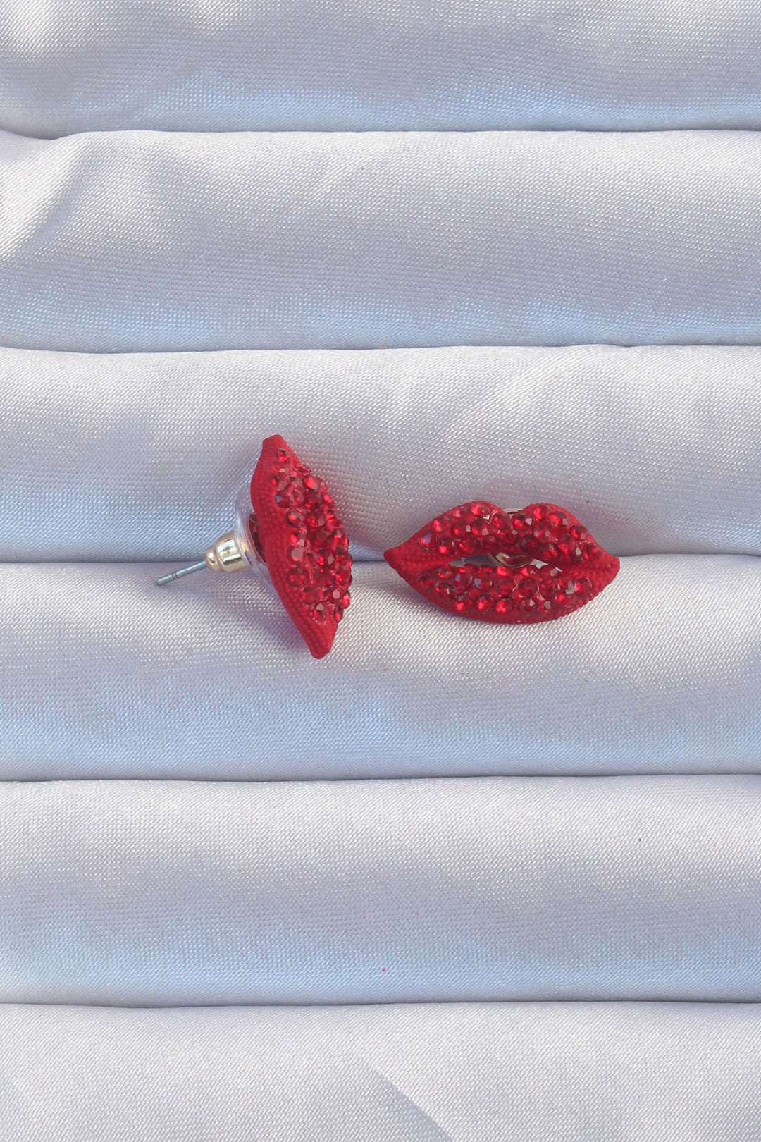 EBJ Rice Zircon Stone Red Lip Model Earring - Salaberry-de-Valleyfield