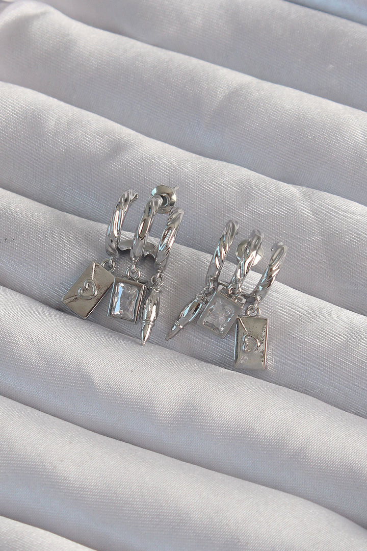EBJ Rice Silver Color Zircon Stone Multi-Accessory Half Hoop Rib Earring - Redlands