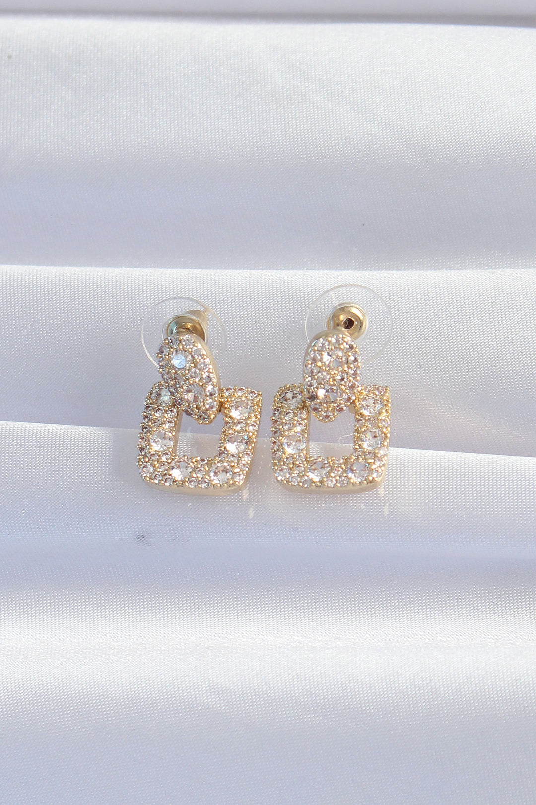 EBJ Gold Color Zircon Stone Square Shaped Earrings with Rice Pattern - Floreşti
