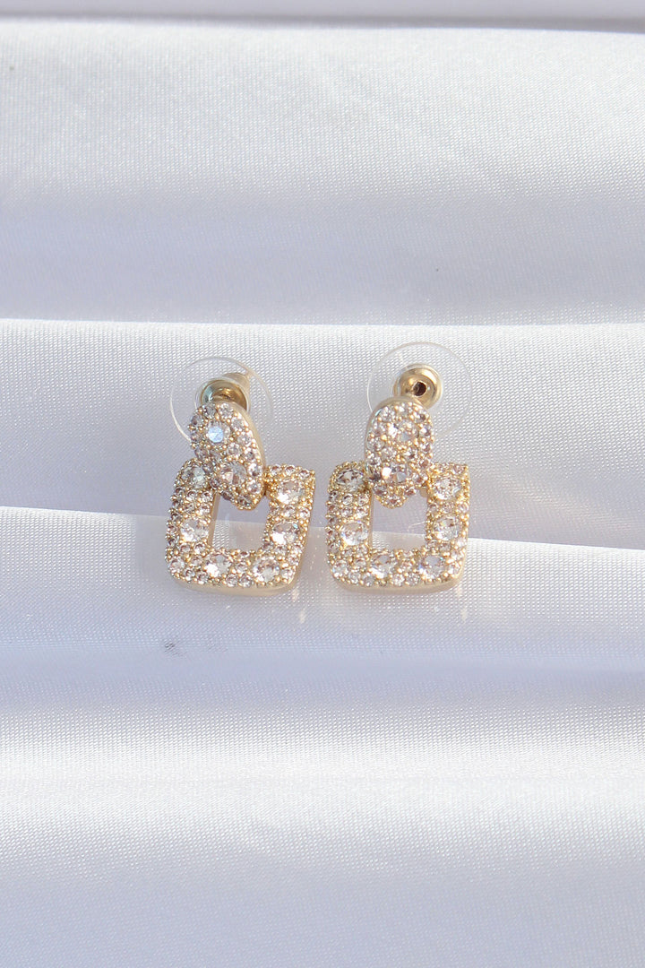 EBJ Gold Color Zircon Stone Square Shaped Earrings with Rice Pattern - Floreşti