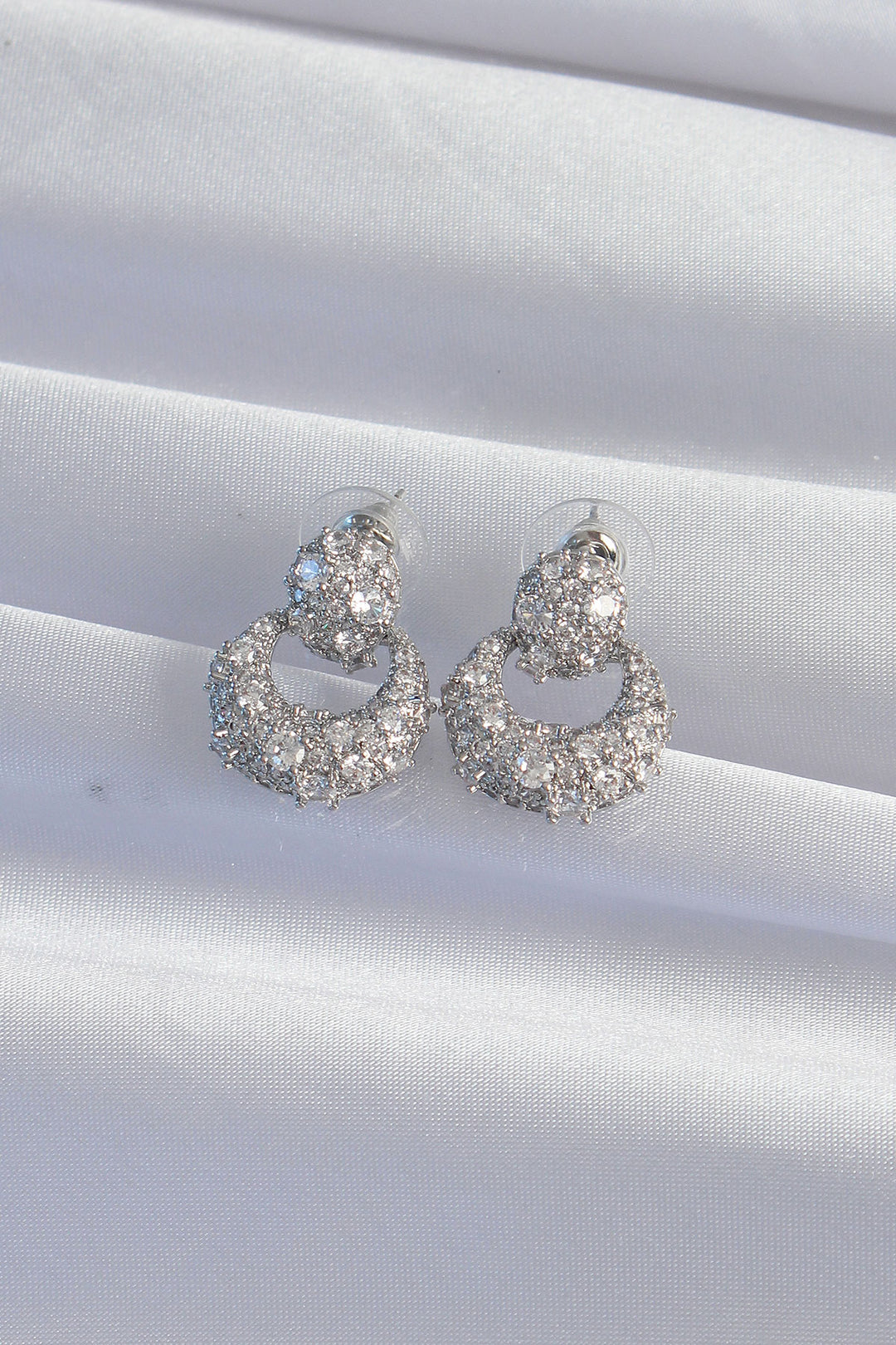 EBJ Rice Silver Color Zircon Stone Oval Shape Earring - Romny