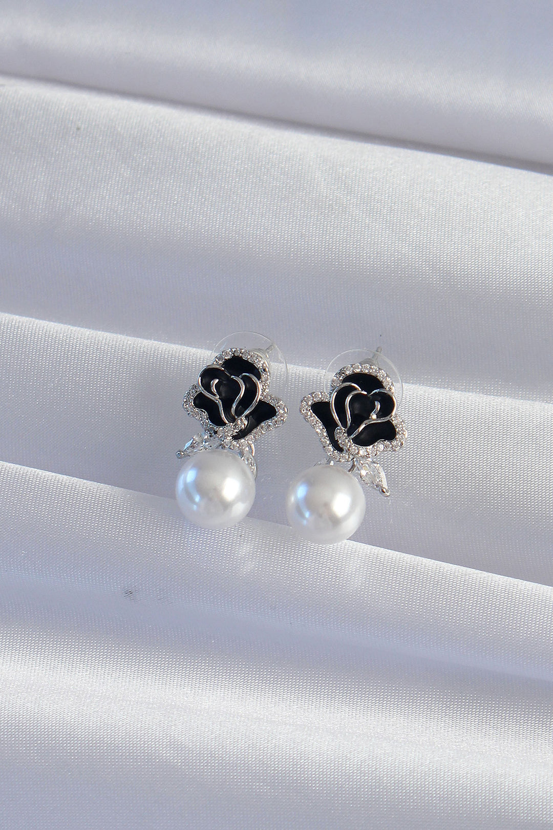 EBJ Rice Silver Color Zircon Stone Pearl Detail Black Rose Earring - Ormond Beach
