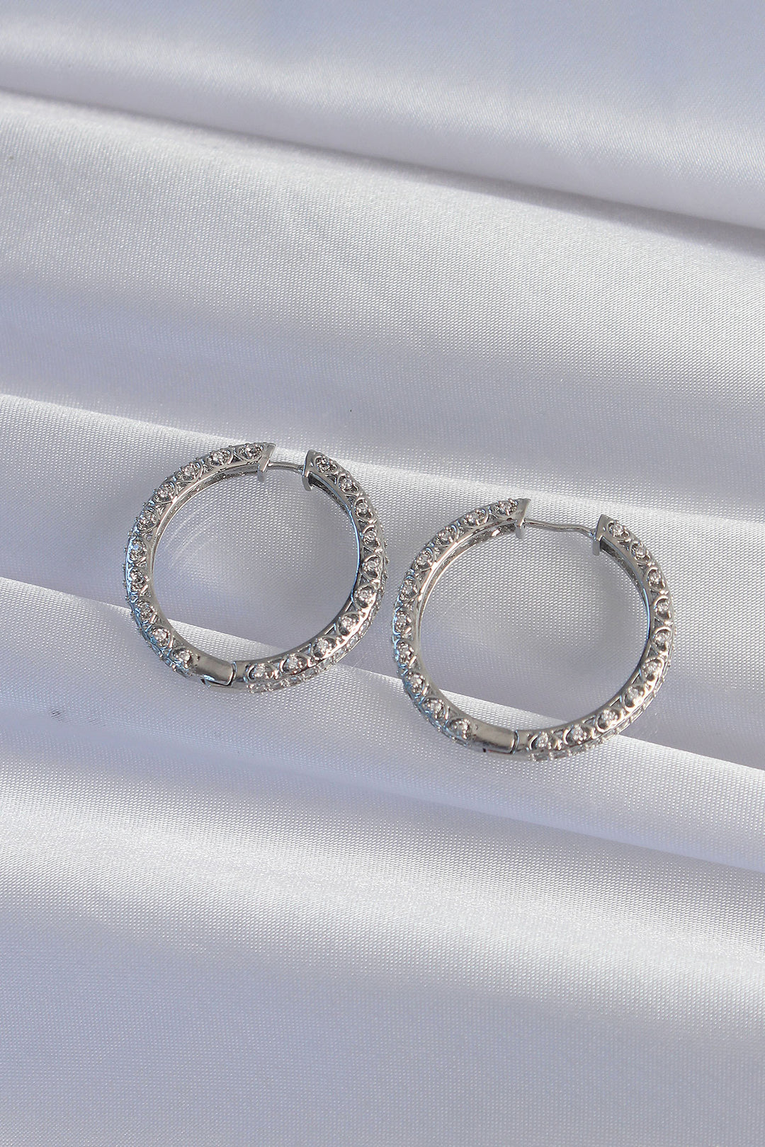 EBJ Silver Color Zircon Stone Detailed Ring Earring - Zweibrücken