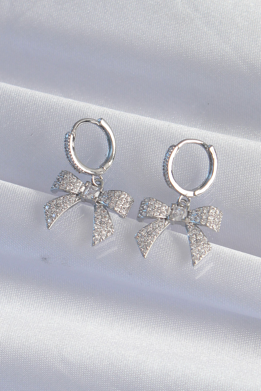 EBJ Rice Silver Color Zircon Stone Bow Model Hoop Earring - Velletri