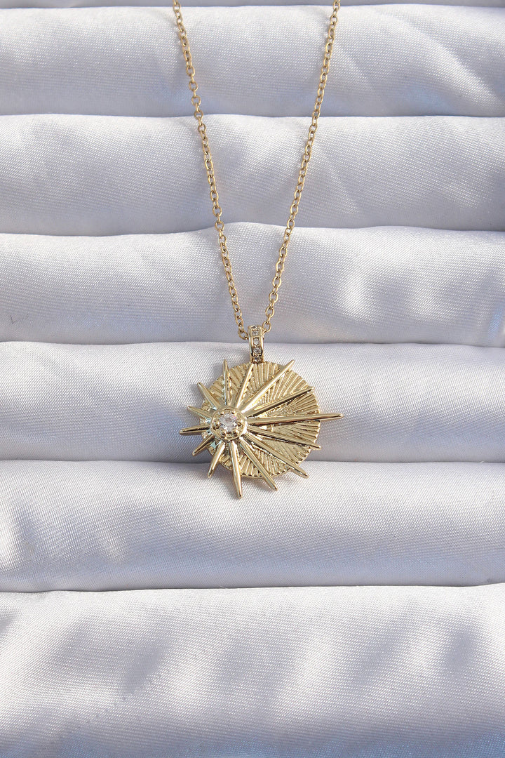 EBJ 316L Steel Chain Gold Color Zircon Stone Star Model Necklace - Torres Vedras