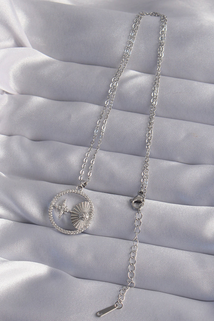 EBJ 316L Stainless Steel Chain Silver Color Zircon Stone Star Shaped Oval Pendant - Tlajomulco de Zúñiga