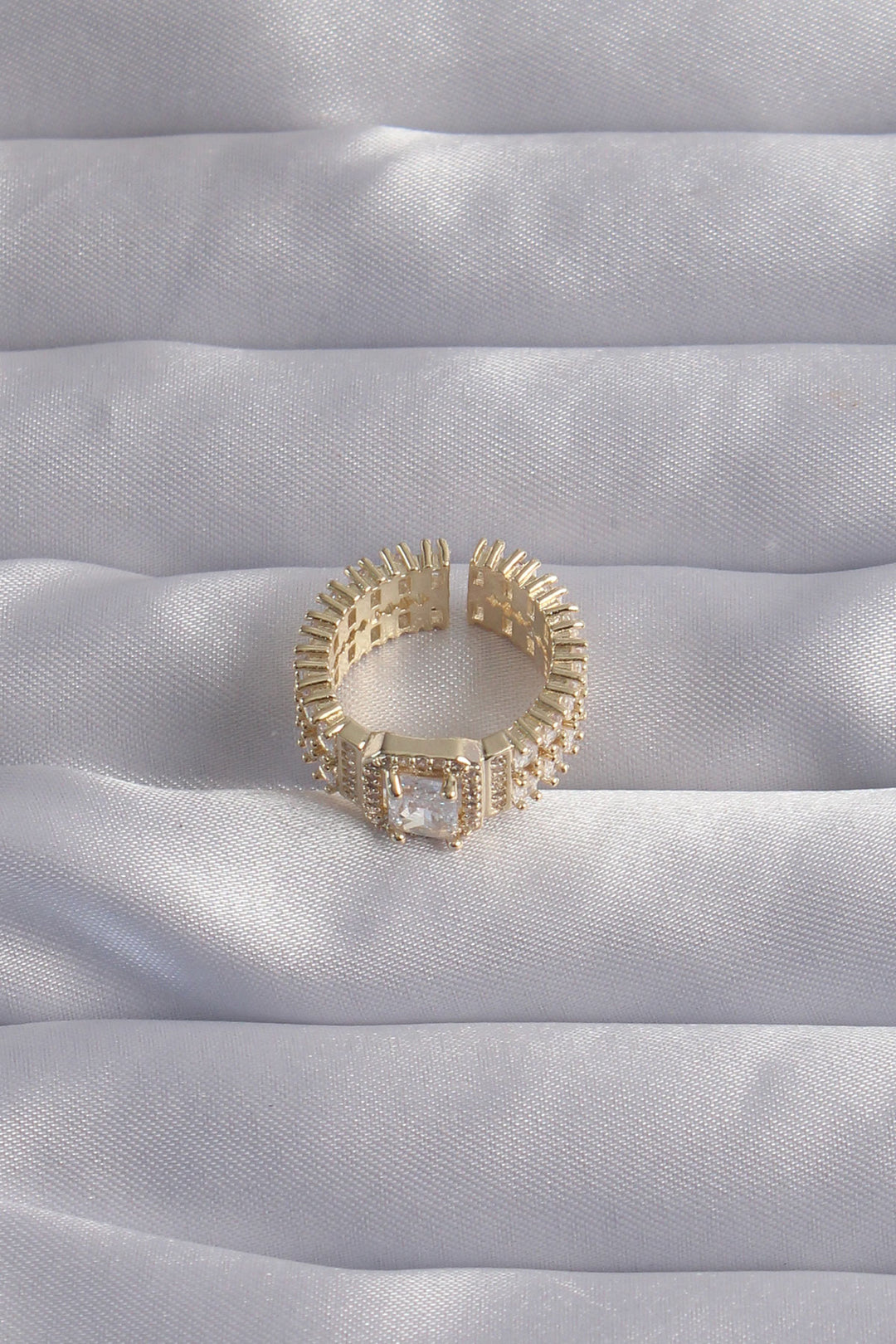 EBJ Adjustable Baguette Stone Ring with Gold Color Waterway Model in Rice - Sloviansk