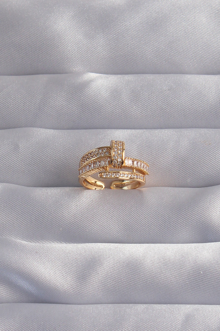 EBJ Adjustable Gold Color Zircon Stone Curved Nail Ring - Rincón de Romos