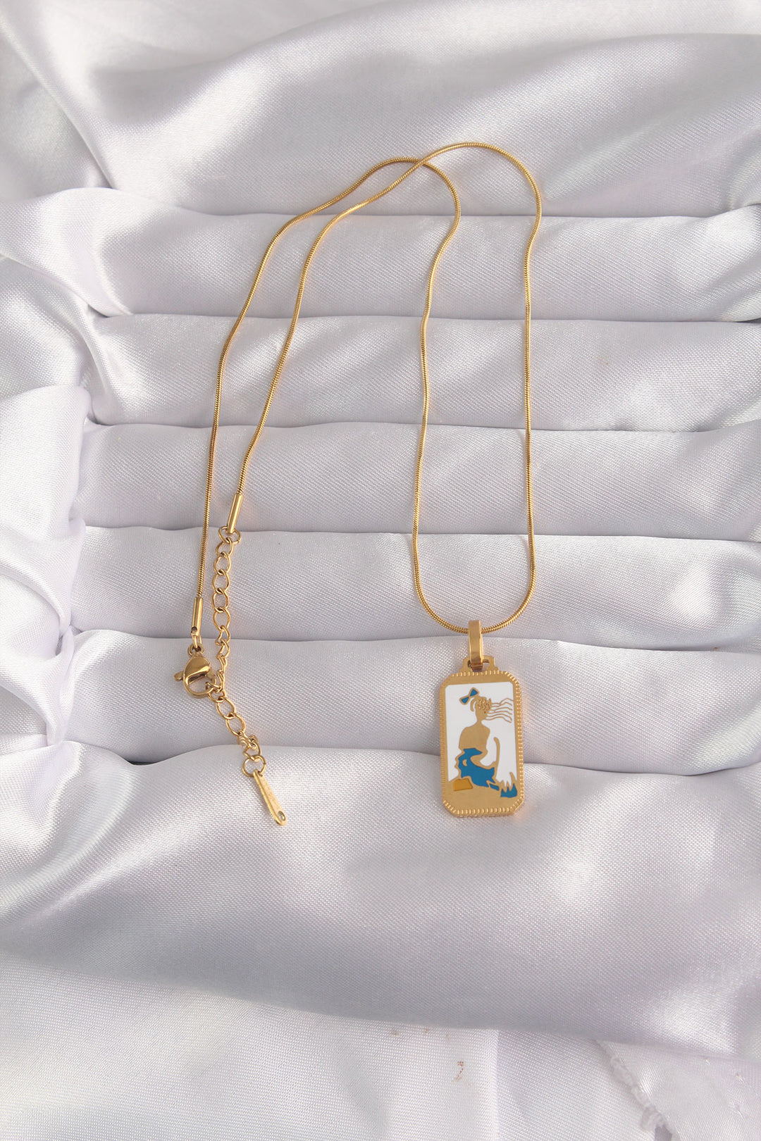 EBJ 316L Steel Gold Color White Enamel Girl Figure Tarot Necklace - Sevastopol