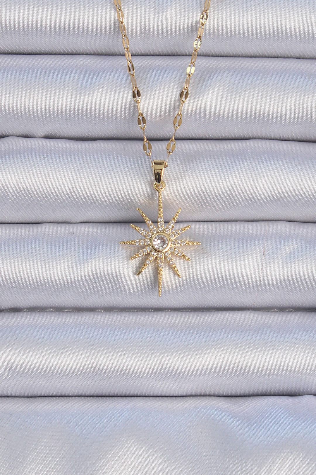 EBJ 316L Stainless Steel Chain Gold Color Zircon Stone Polaris Star Necklace - Reynosa