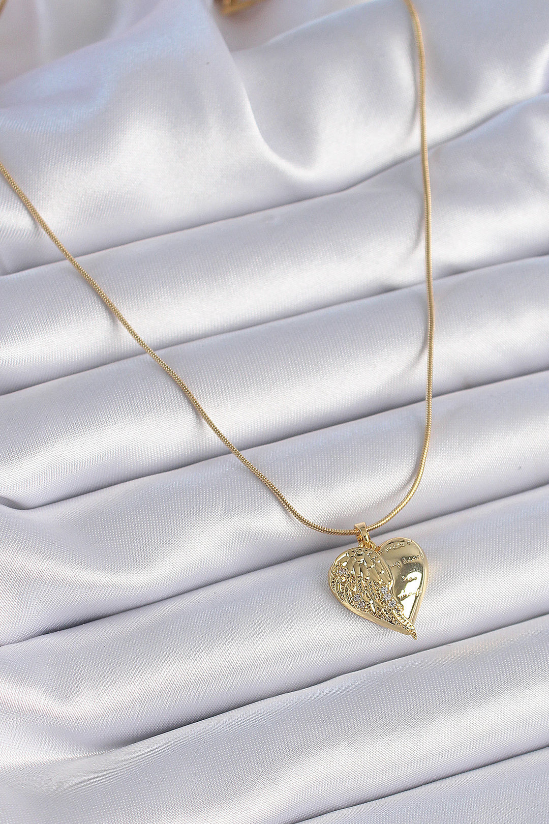 EBJ 316L Steel Chain Gold Color Zircon Stone Heart Wing Embroidered Women's Necklace - Modica