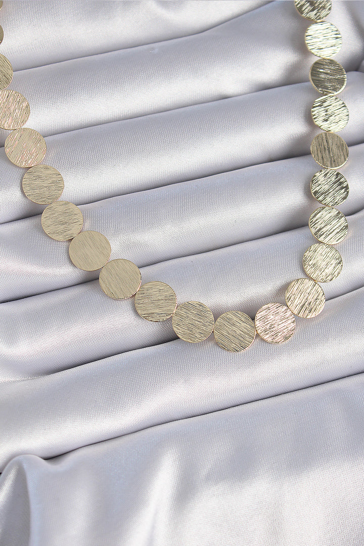 EBJ Gold Color Round Plate Model Women's Necklace with Rice Pattern - Roanoke