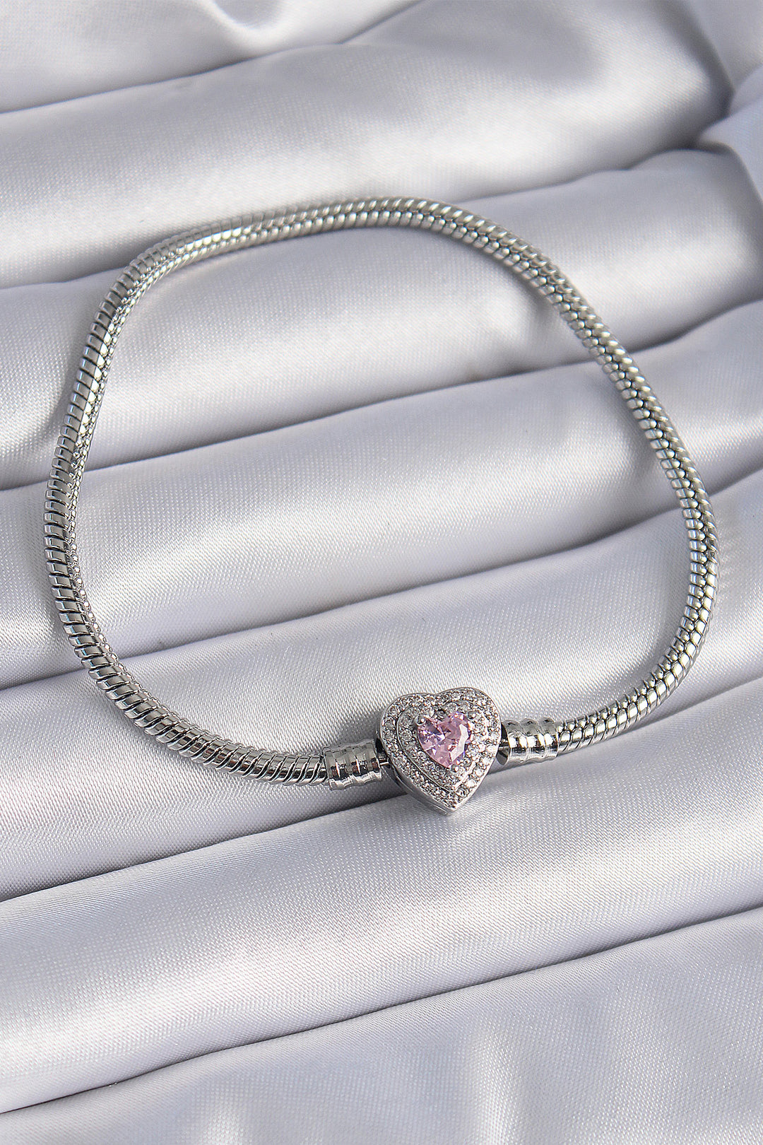 EBJ 316L Stainless Steel Chain with Zircon Stone Heart Figure Charm Model Women's Bracelet - Middleton