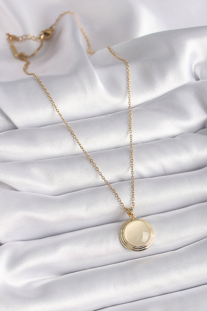 EBJ 316L Steel Gold Color White Mother of Pearl Round Model Women's Necklace - Mazyr