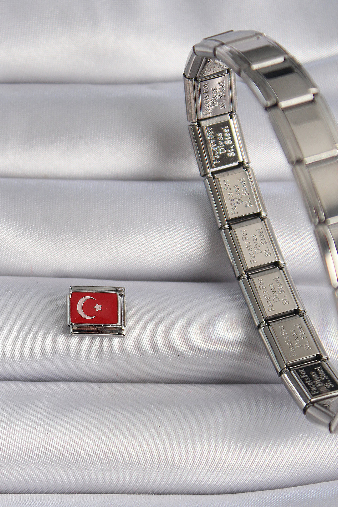 EBJ 316L Steel Silver Color Turkish Flag Embroidered Nomination Charm - Vincennes