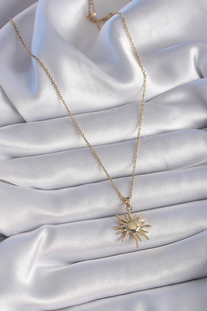 EBJ 316L Steel Gold Color Chain Sun Figure Women's Necklace - Trani