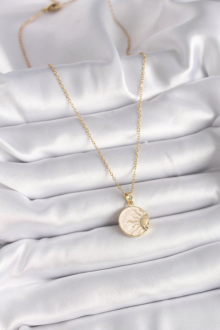 EBJ 316L Steel Gold Color Chain White Mother of Pearl Sunset Medal Model Women's Necklace - Laredo