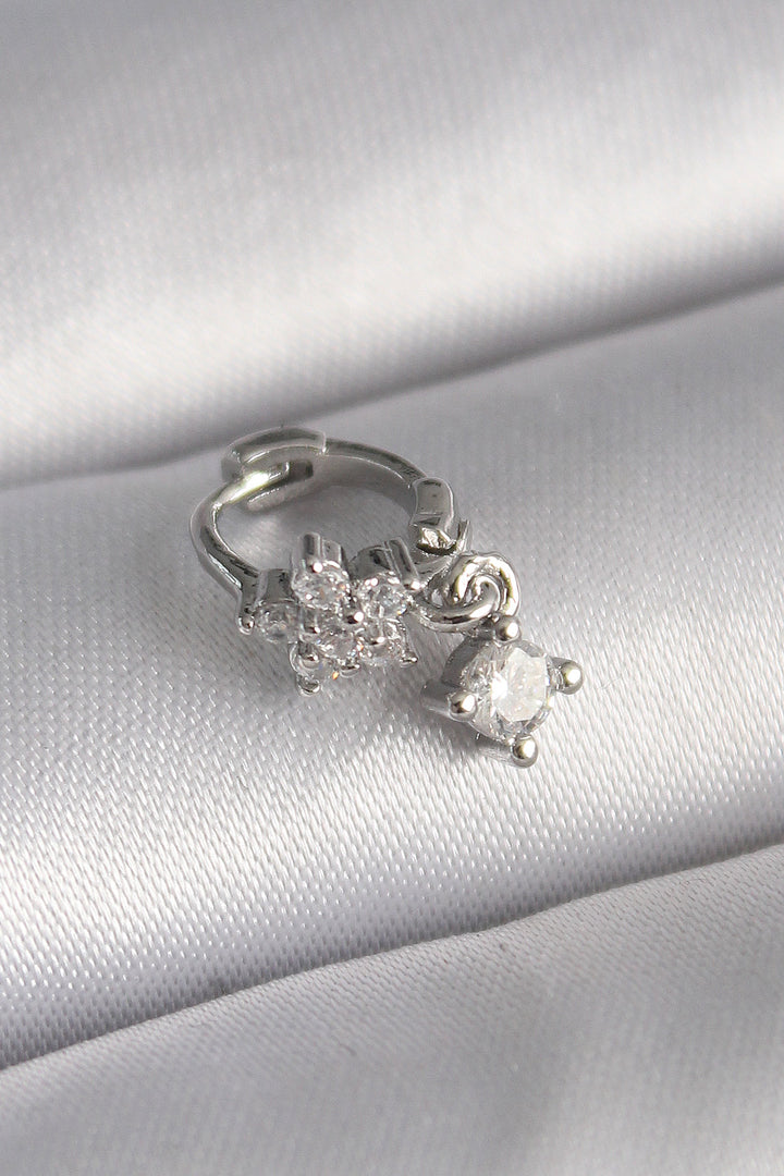 EBJ 316L Steel Silver Color Zircon Stone Flower Model Dangle Detail Tragus Piercing - Nola