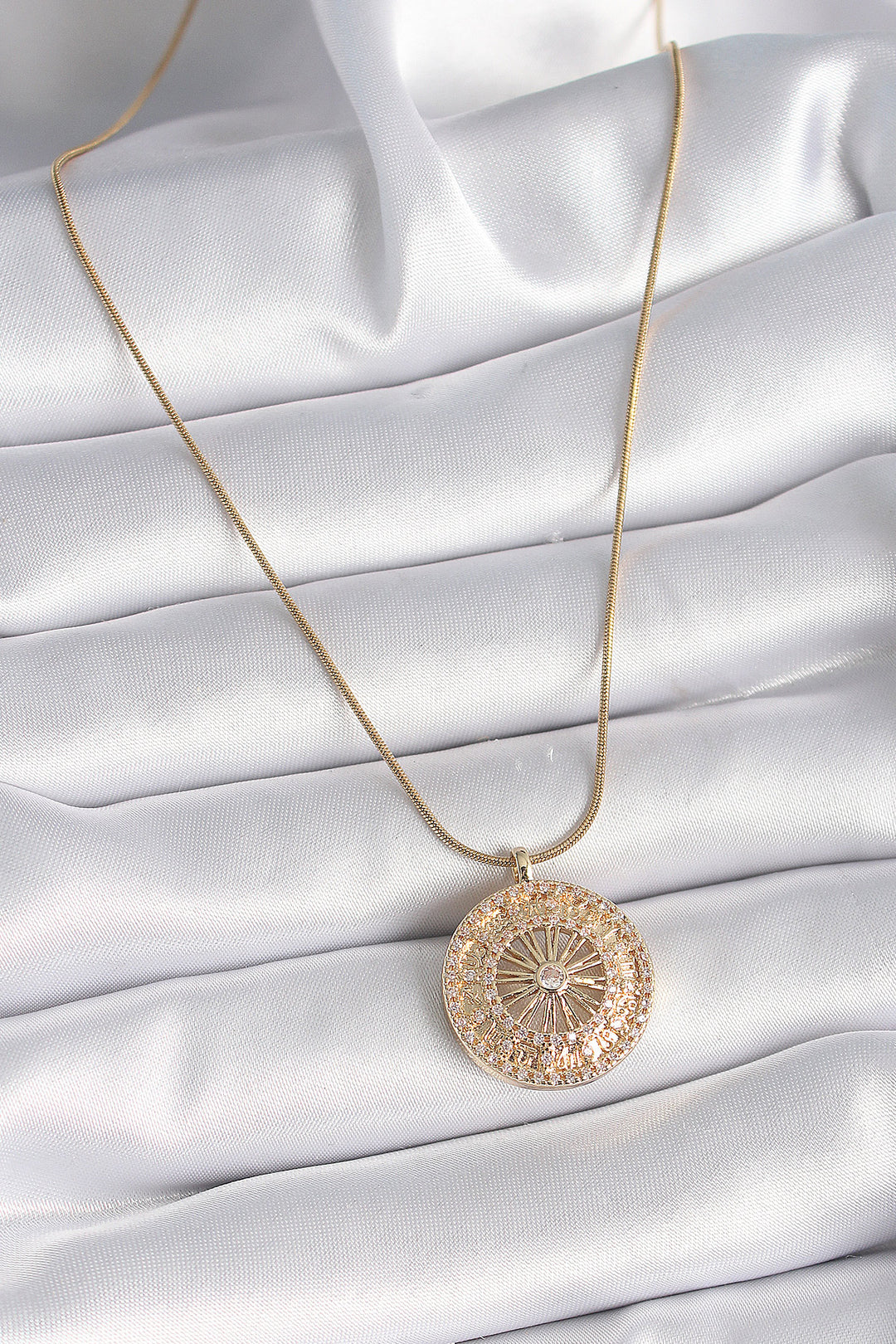 EBJ 316L Steel Gold Color Zircon Stone 12 Zodiac Medal Model Women's Necklace - Córdoba