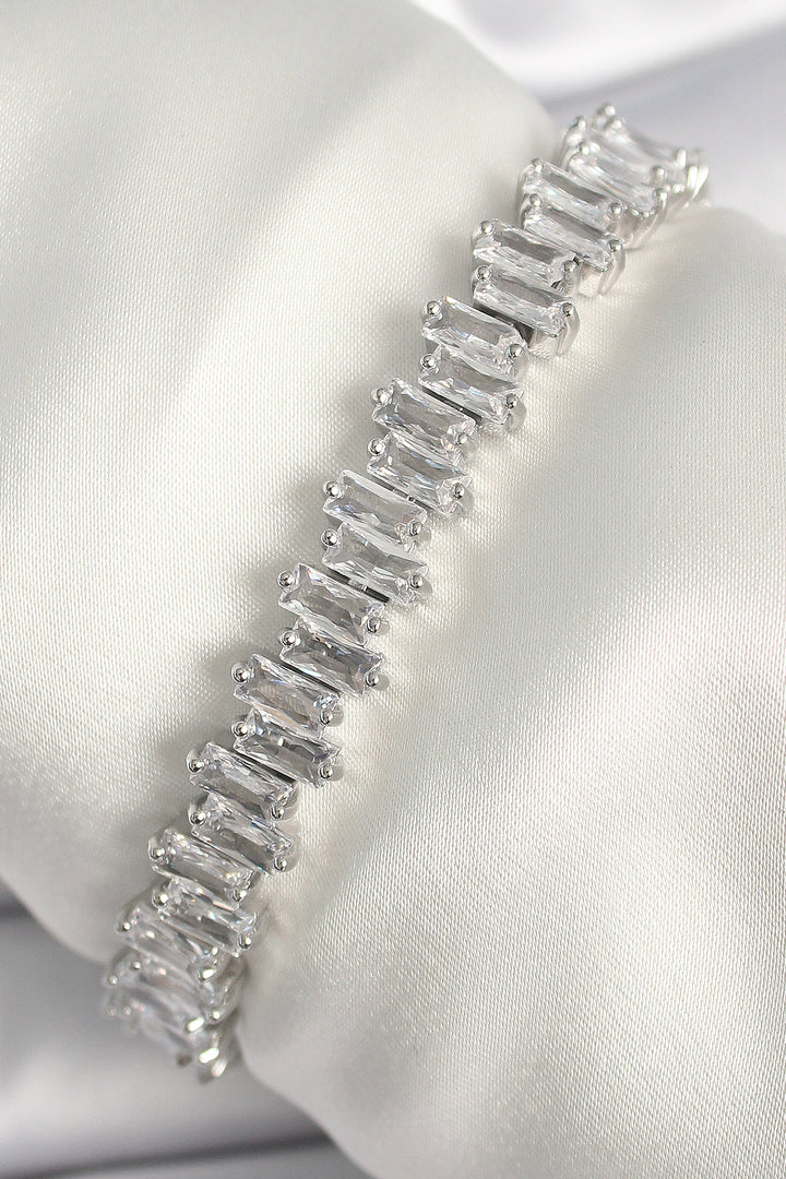 EBJ Rice Silver Color Zircon Stone Waterway Model VIP Series Women's Bracelet - Woodbridge