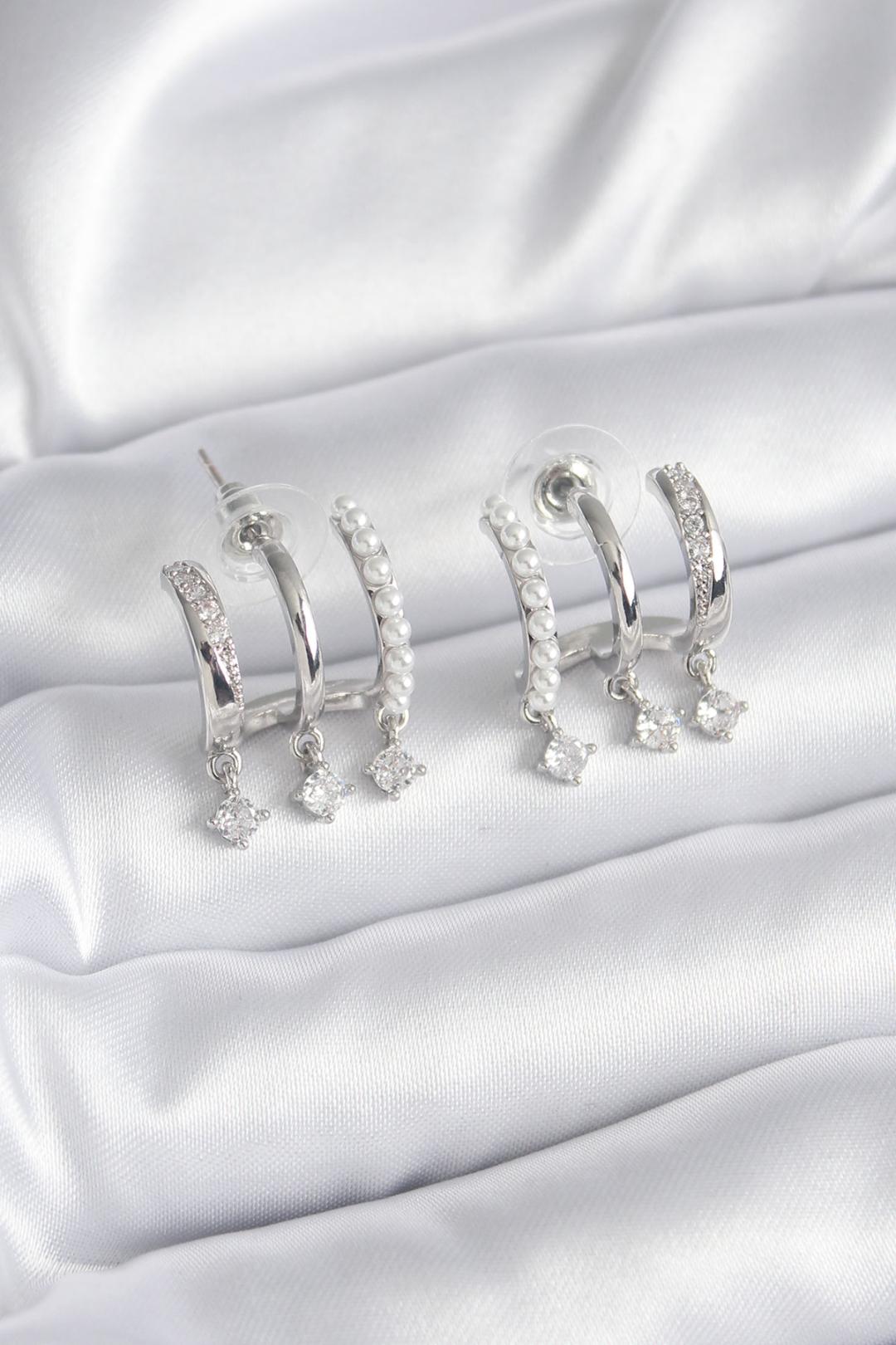 EBJ Rice Silver Color Zircon Stone Detailed Pearl Women's Earring - Gillingham