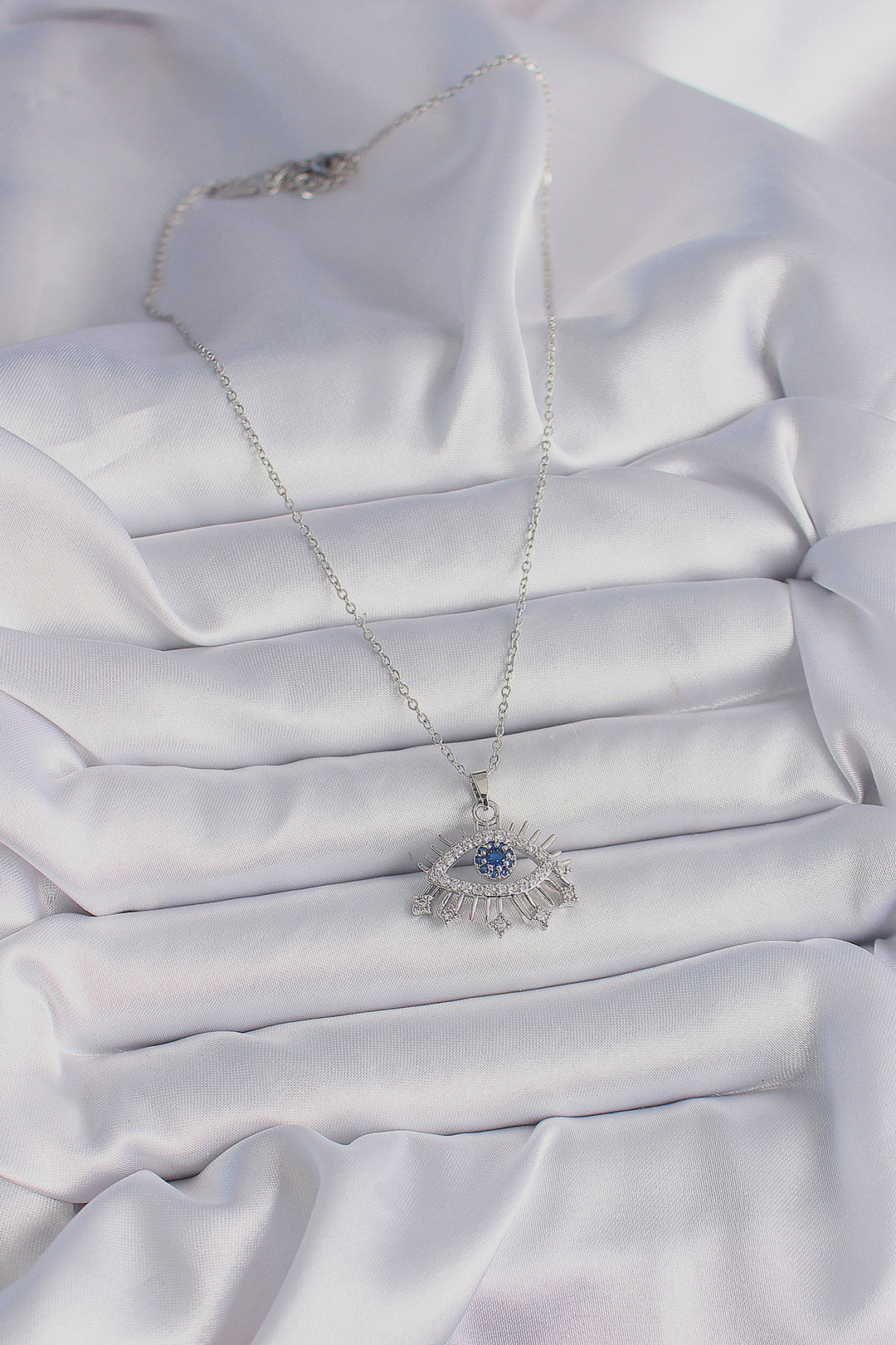 EBJ 316L Stainless Steel Silver Color Chain Necklace with Zircon Stone Eye Design for Women - Orizaba