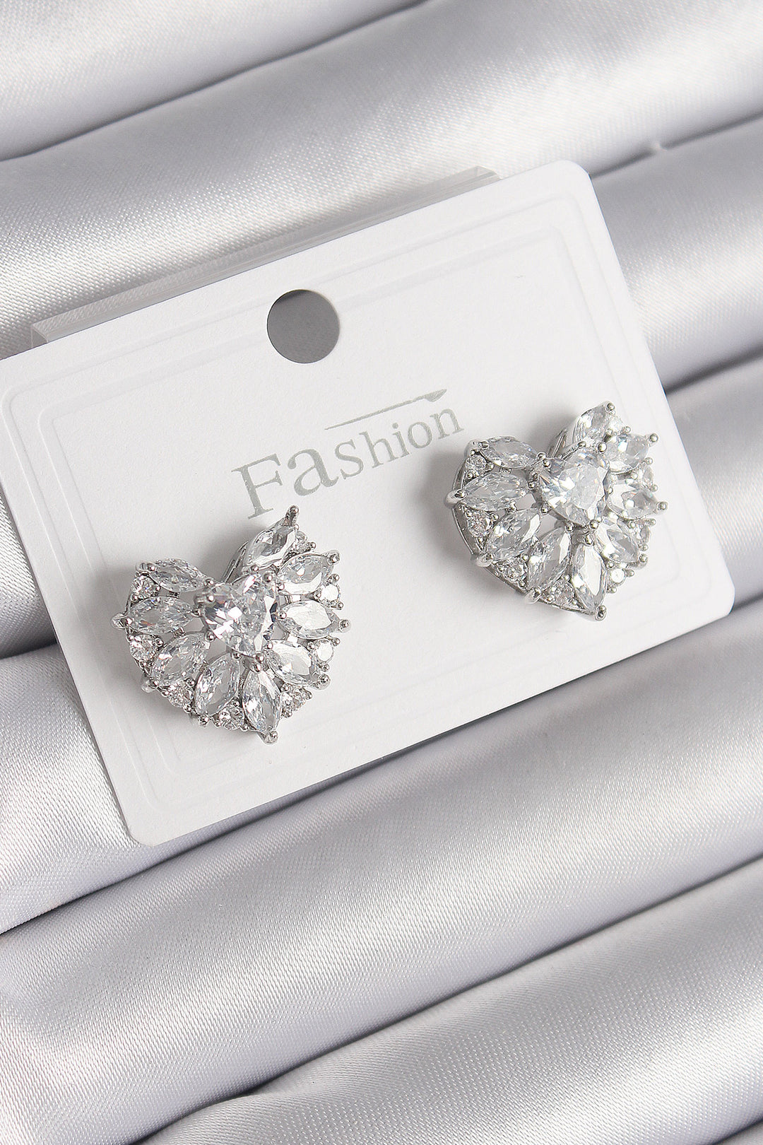 EBJ Rice Silver Color Zircon Stone Heart Model Women's Earring - Bayamón