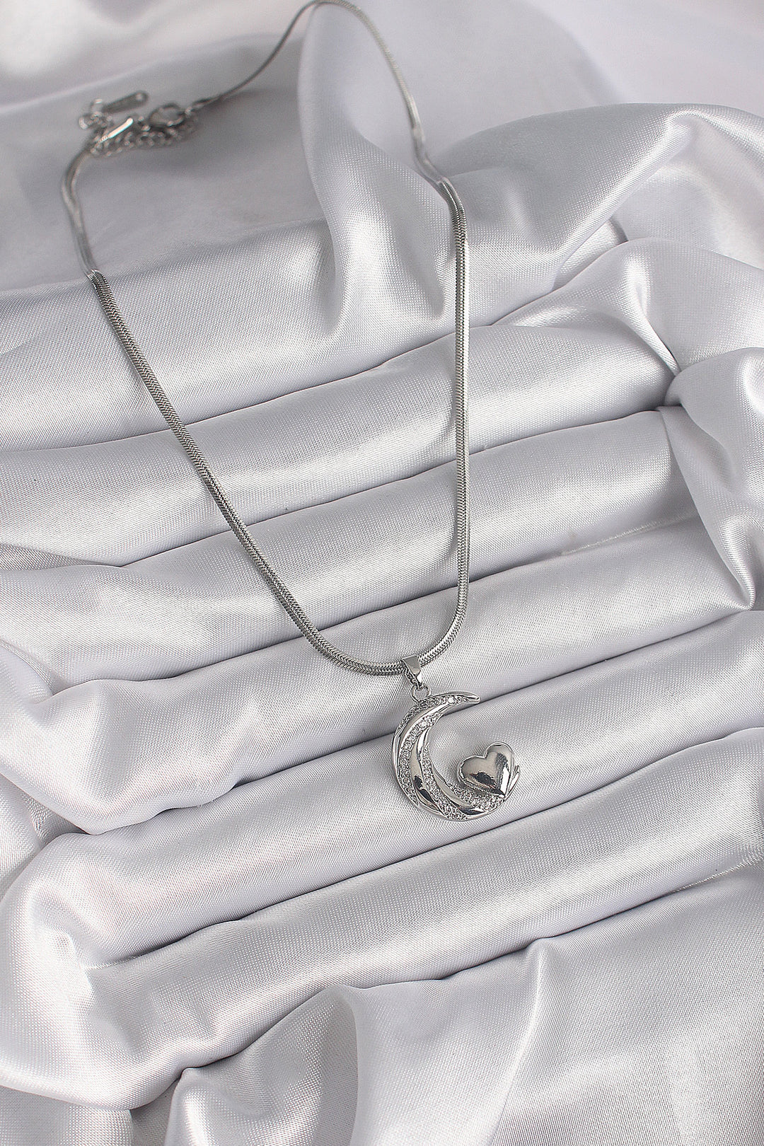EBJ 316L Stainless Steel Silver Color Italian Chain with Zircon Stone Halil Figure Heart Detail Women's Necklace - Oxford