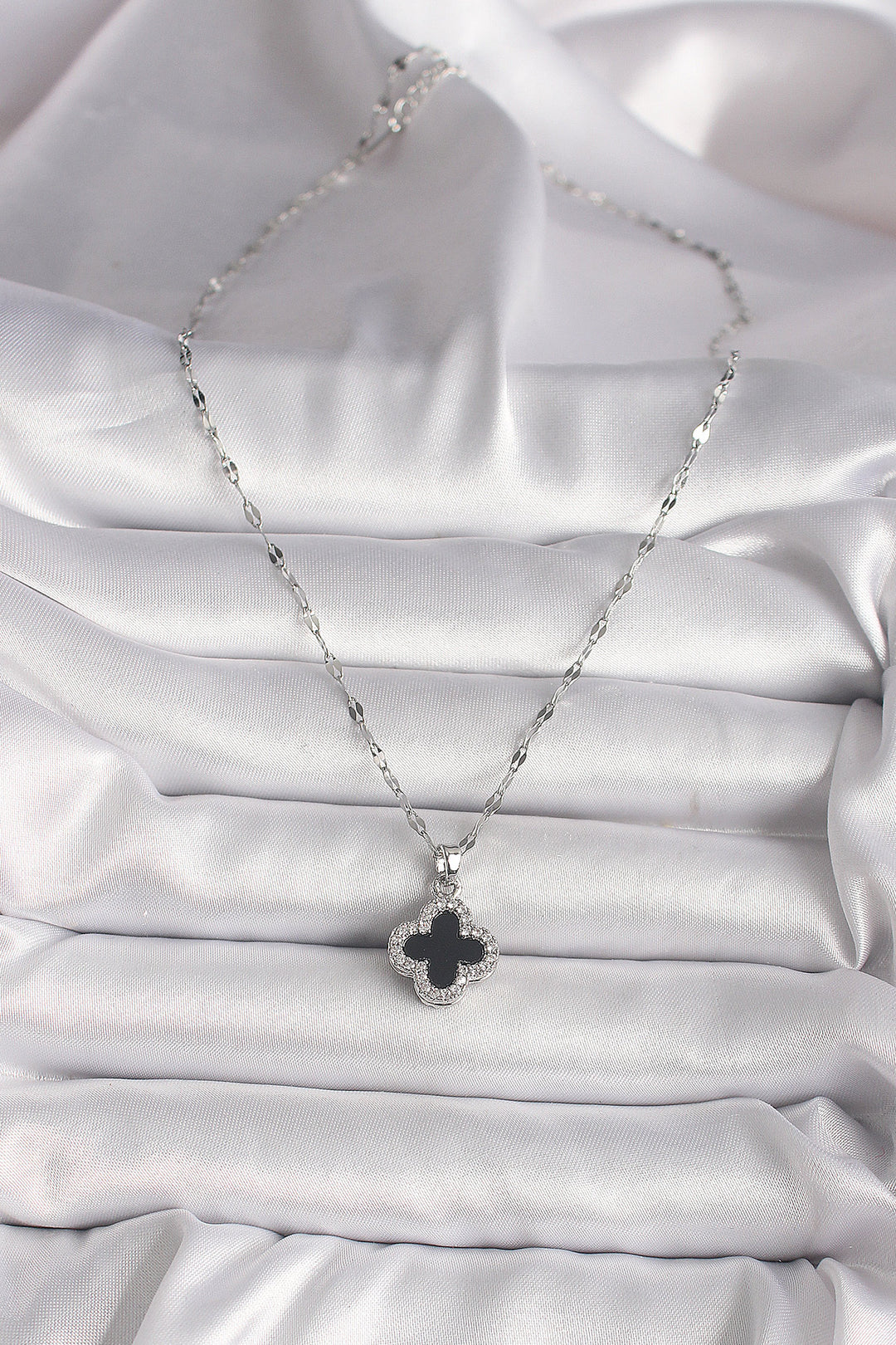 EBJ 316L Stainless Steel Silver Color Zircon Stone Black Clover Model Women's Necklace - Burbank