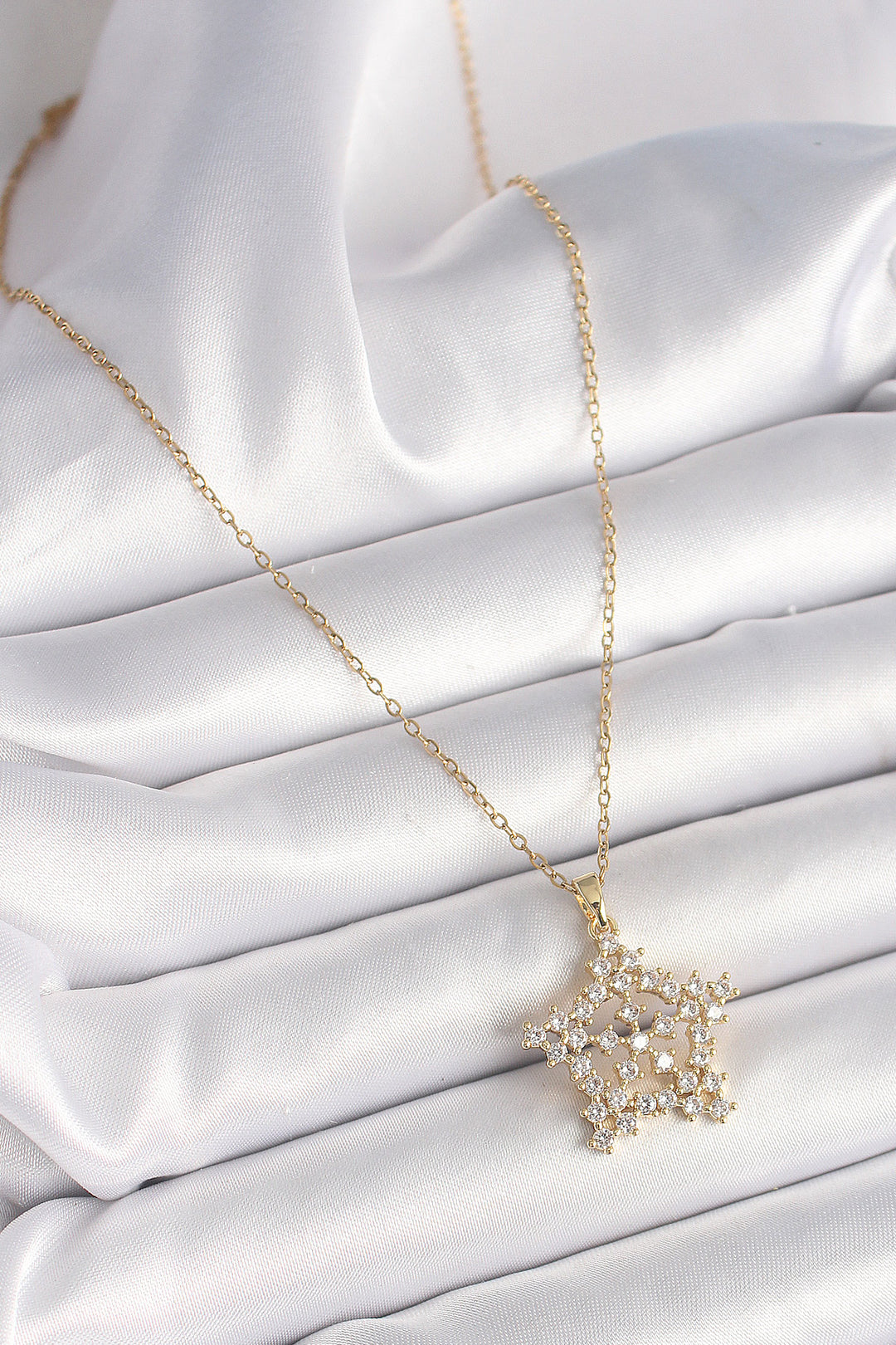 EBJ 316L Steel Gold Color Chain Snowflake Model Women's Necklace with Zircon Stone - Mitcham