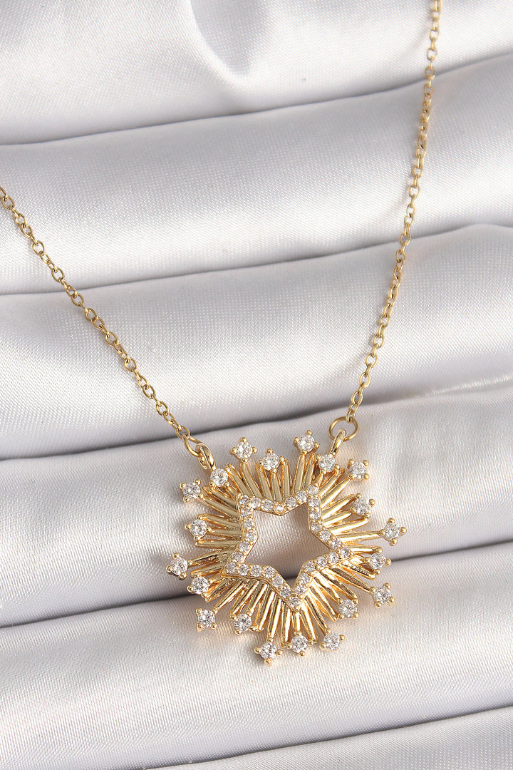 EBJ 316L Steel Gold Color Zircon Stone Star Model Women's Necklace - Cabo San Lucas