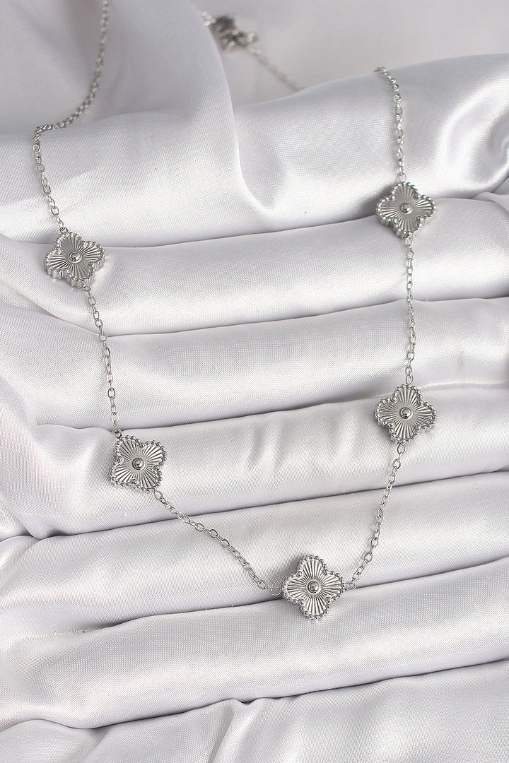 EBJ 316L Stainless Steel Silver Color Chain Embroidered Clover Model Women's Necklace - Amherst