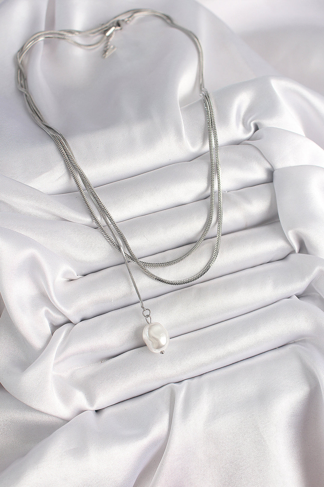 EBJ 316L Stainless Steel Silver Color Italian Chain Model Pendant Pearl Figure Women's Necklace - Monterey Park